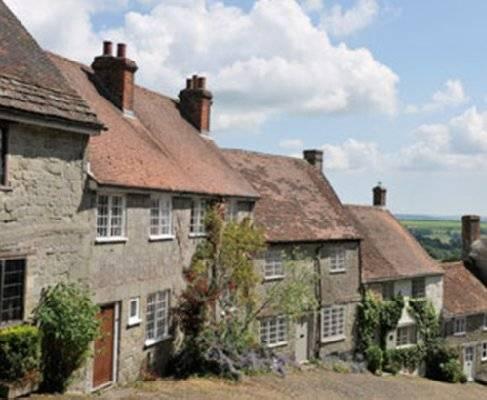 George & Frome Saint Quinton